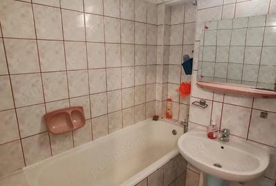 Apartament cu 3 camere decomandat în Exterior Vest - 4