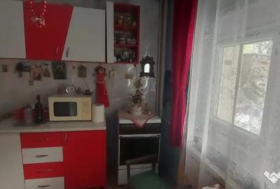 Garsonieră decomandată, mobilată în Brâncoveanu