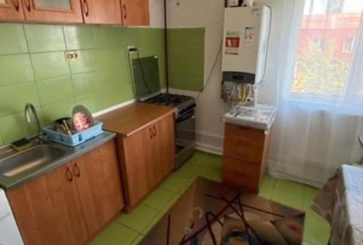 Apartament cu 2 camere decomandat în Km 4-5 - 5