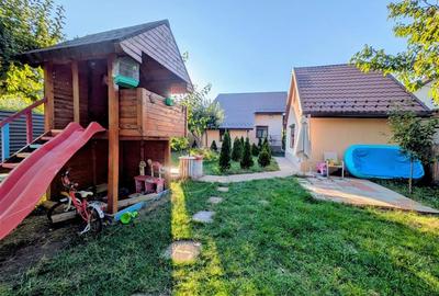 Casă cu 4 camere cu Teren 750 Mp în Breazu