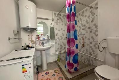 Casă cu 2 camere cu Teren 1501 Mp în Birda