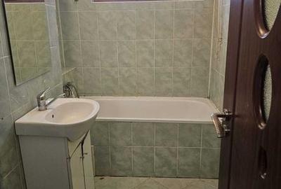 Apartament cu 3 camere decomandat în Central - 3