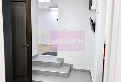 Spațiu comercial, de 59 mp, în Central - 5
