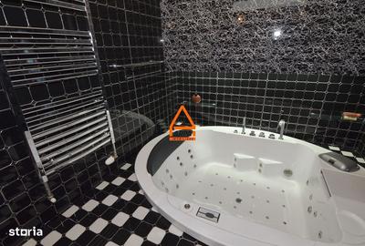 Casă cu 4 camere în Bucium