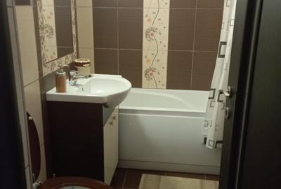 Apartament cu 2 camere nedecomandat în Cetate