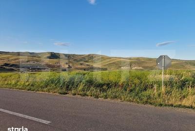 Teren de 4833 mp, în Cojocna