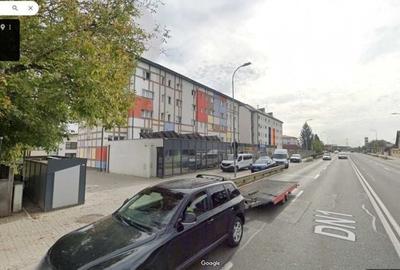 Garsonieră decomandată în Central
