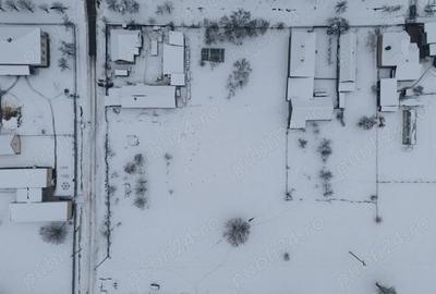 Teren de 3036 mp, în Petriș - 18