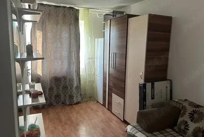 Garsonieră semidecomandată în Berceni
