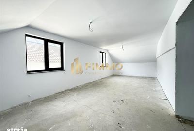 Casă cu 6 camere cu Teren 400 Mp în Ipotești