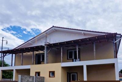 Duplex cu 4 camere cu Teren 400 Mp în Utvin - 1
