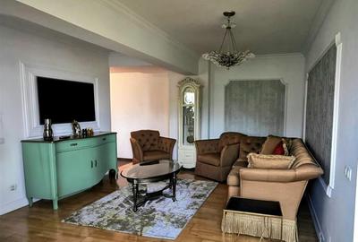 Apartament cu 4 camere decomandat, mobilat în Burdujeni