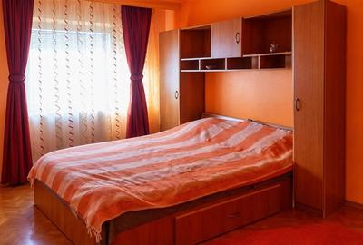 Apartament cu 2 camere decomandat în Vasile Aaron