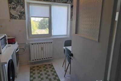 Garsonieră decomandată în Brâncoveanu