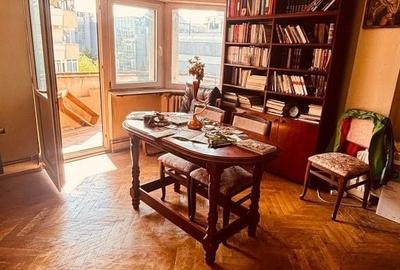 Apartament cu 3 camere decomandat în Central - 1
