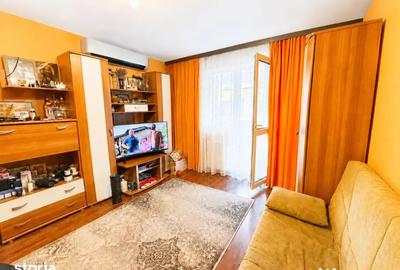 Apartament cu 2 camere semidecomandat în Noua