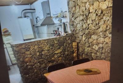 Casă cu 3 camere cu Teren 350 Mp în 23 August