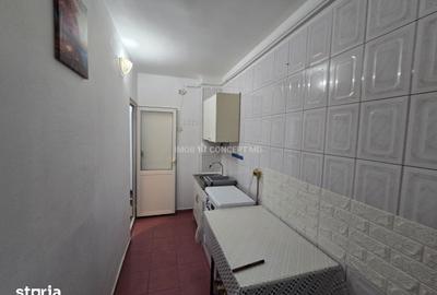 Garsonieră decomandată, mobilată în Vest - 2