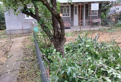 Casă cu 2 camere în Cămărașu