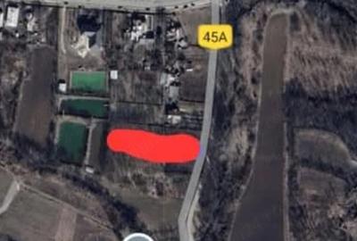 Teren de 2500 mp, în Central - 3