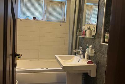 Apartament cu 3 camere în Circumvalațiunii