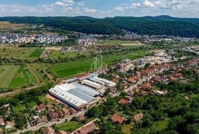 Spațiu industrial, de 3,000 mp, în Est - 5
