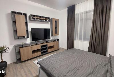 Casă cu 3 camere cu Teren 130 Mp în Central - 2