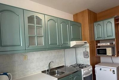 Apartament cu 2 camere decomandat în Soarelui - 2