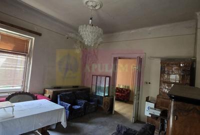 Casă individuală cu 4 camere cu Canalizare în Central - 3
