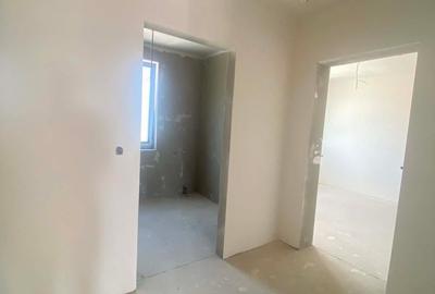Apartament cu 3 camere decomandat în Burdea - 12