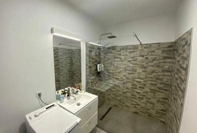 Apartament cu 2 camere decomandat în Central - 2