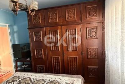 Apartament cu 3 camere decomandat, mobilat în Ultracentral