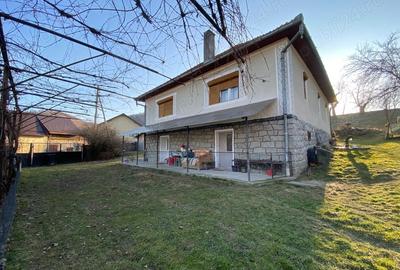 Casă cu 5 camere cu Teren 8000 Mp în Ciucea - 3