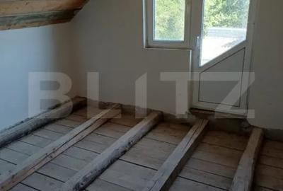 Casă cu 4 camere cu Teren 2200 Mp în Central - 13