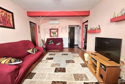 Apartament cu 3 camere decomandat în Casa de Cultură - 2