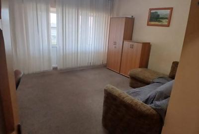 Garsonieră decomandată în Ștefan cel Mare