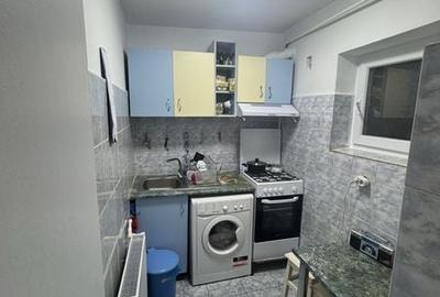 Apartament cu 2 camere decomandat în Războieni - 2