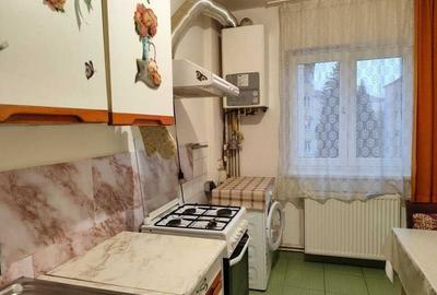 Apartament cu 2 camere decomandat în Ștrand