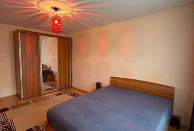 Apartament cu 2 camere decomandat în Zorilor
