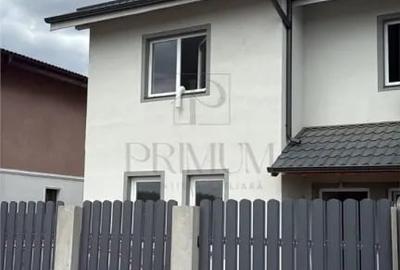 Casă cu 4 camere cu Teren 330 Mp în Moșnița Nouă