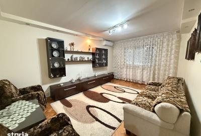 Apartament cu 3 camere decomandat în Soarelui