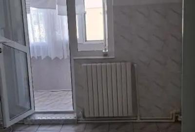 Apartament cu 2 camere decomandat în Central - 4