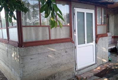 Casă cu 4 camere în Rachieri