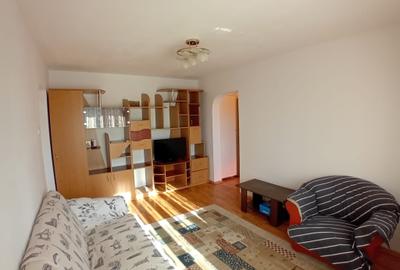 Apartament cu 2 camere semidecomandat în Progresul