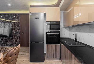 Apartament cu 4 camere decomandat, mobilat în Tractorul - 4
