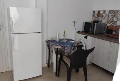 Garsonieră decomandată în Central - 7