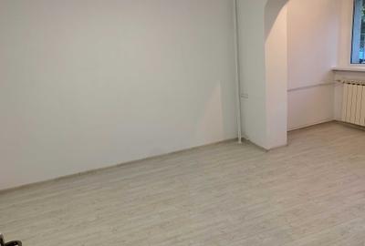 Apartament cu 2 camere decomandat în Băneasa - 2
