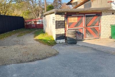 Casă cu 4 camere cu Teren 100 Mp în Central - 1