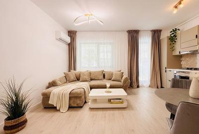 Apartament cu 2 camere semidecomandat, mobilat în Central