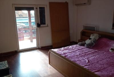 Casă cu 4 camere în Central - 4